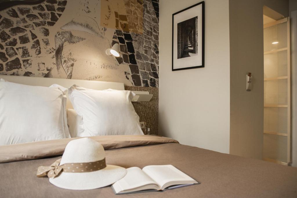Select Liberdade 3*