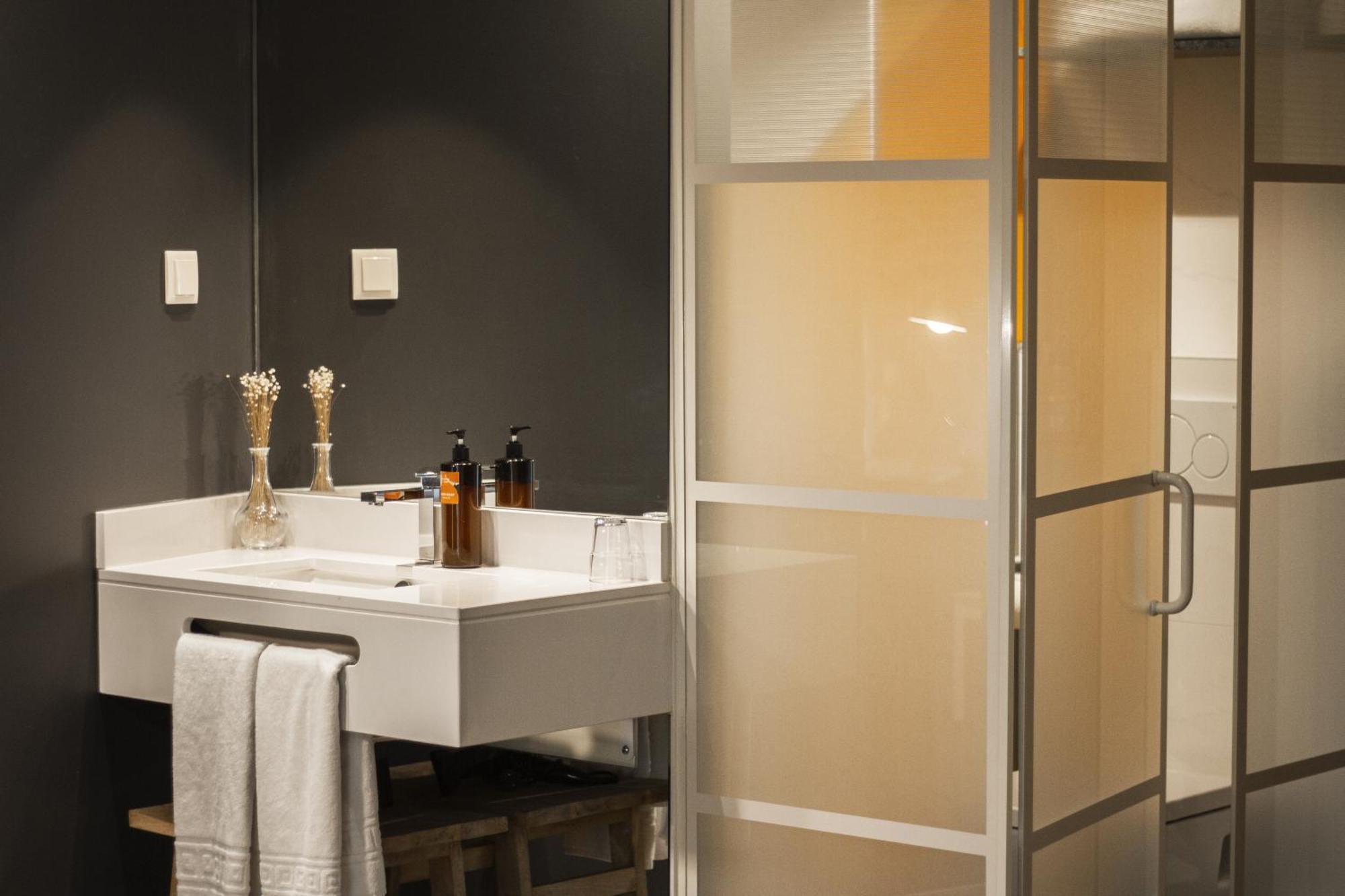 Select Liberdade 3*